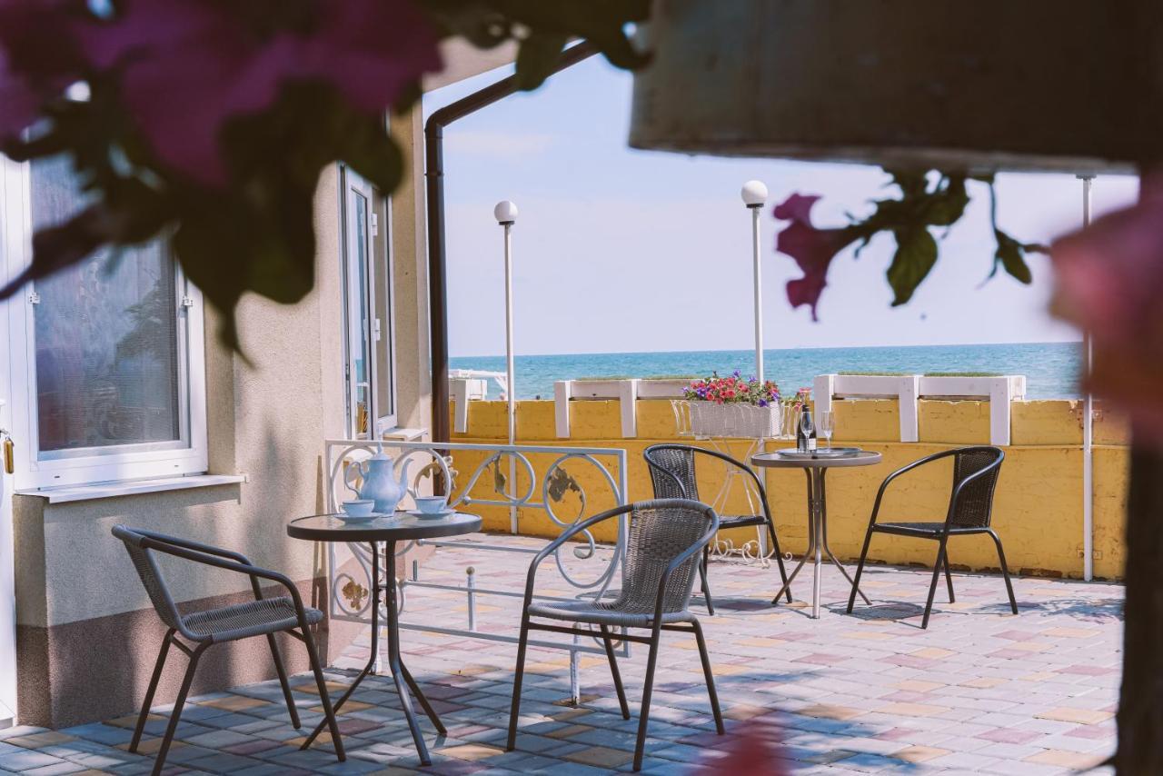 Hotel Tsvetok Odessa Exteriör bild
